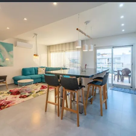 T2 Carvela Apartment *