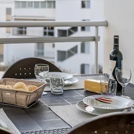 T2 Carvela Apartment